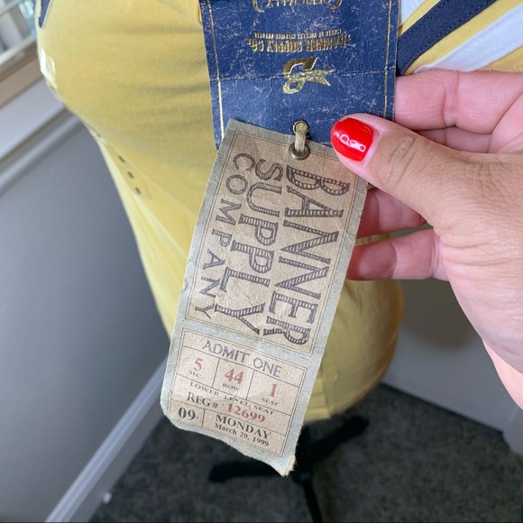 NWT Banner Supply Co. Georgia Tech Logo T-Shirt - Picture 5 of 14